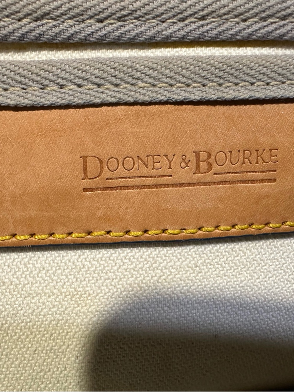 Dooney & Bourke Cream Multicolor DB Logo Tote with Matching Pouch - Picture 7 of 12